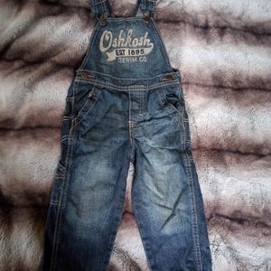 Boys Osh Kosh overalls.